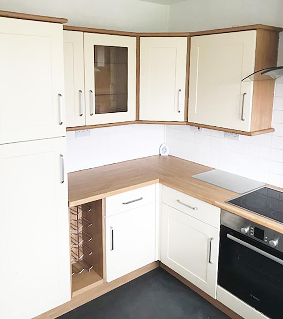 2 Bedroom True Bungalow To Let in Sunnywood Drive, Tottington, Bury, Lancs, BL8 3EN JH Sales