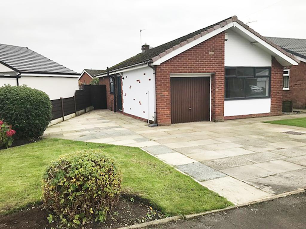 2 Bedroom True Bungalow To Let in Sunnywood Drive, Tottington, Bury, Lancs, BL8 3EN JH Sales