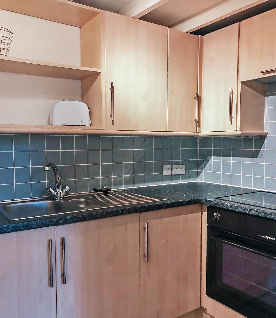 2 Bedroom Apartment To Let in The Spinnings, Summerseat, Bury, Lancs