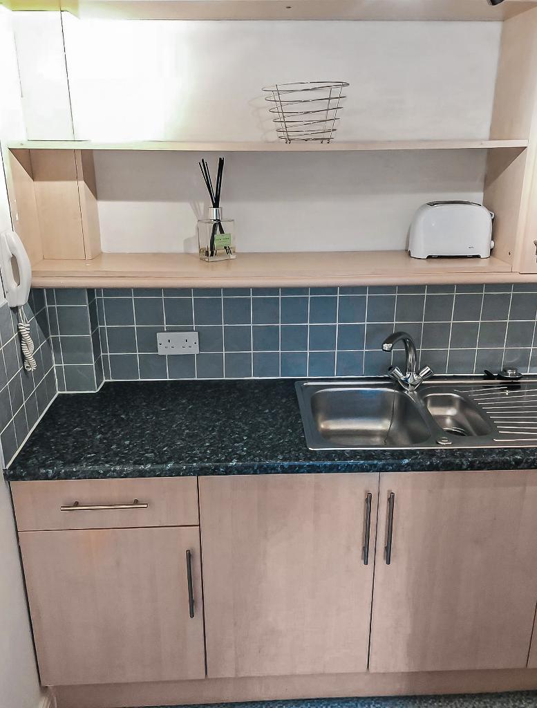 2 Bedroom Apartment To Let in The Spinnings, Summerseat, Bury, Lancs