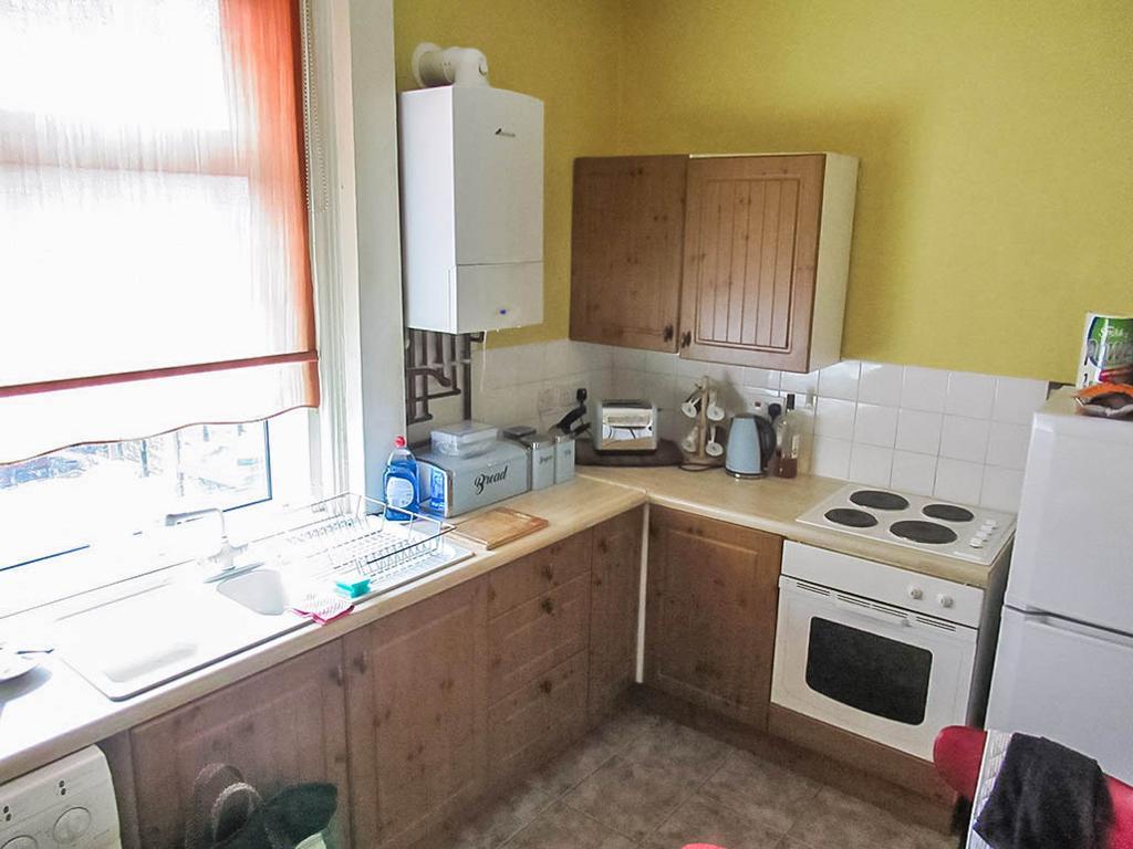 2 Bedroom Terraced For Sale in Higher Ainsworth Road, Radcliffe