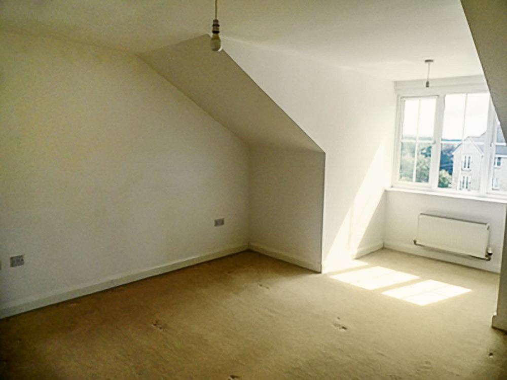 2 Bedroom Penthouse To Let in Edenhurst Apartments, Haslingden