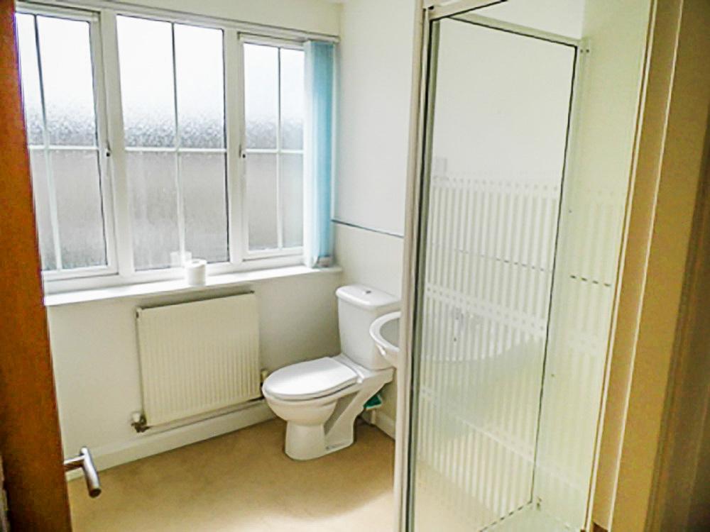 2 Bedroom Penthouse To Let in Edenhurst Apartments, Haslingden