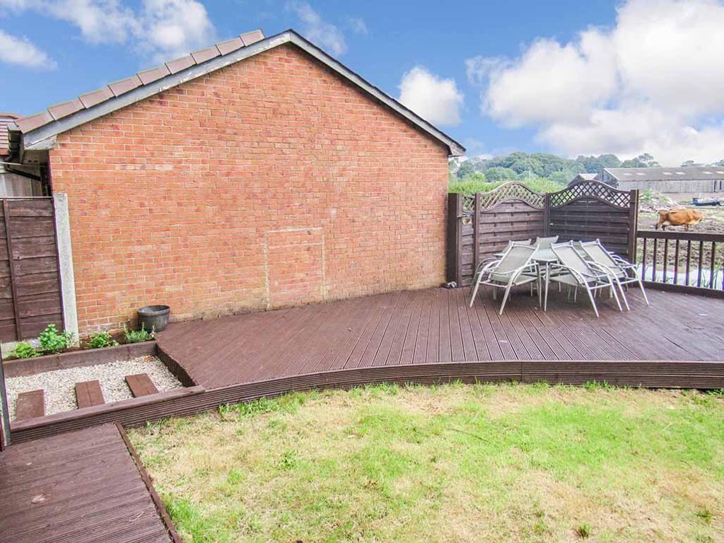 3 Bedroom Detached For Sale in Stow Close, Brandleshome, Bury, Lancs