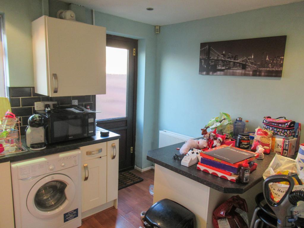 2 Bedroom SemiDetached For Sale in St Pauls Street, Bury, BL9 6BE JH