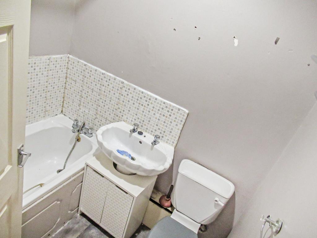 2 Bedroom Terraced For Sale in Devon Street, Darwen, Lancs, BB3 2JZ