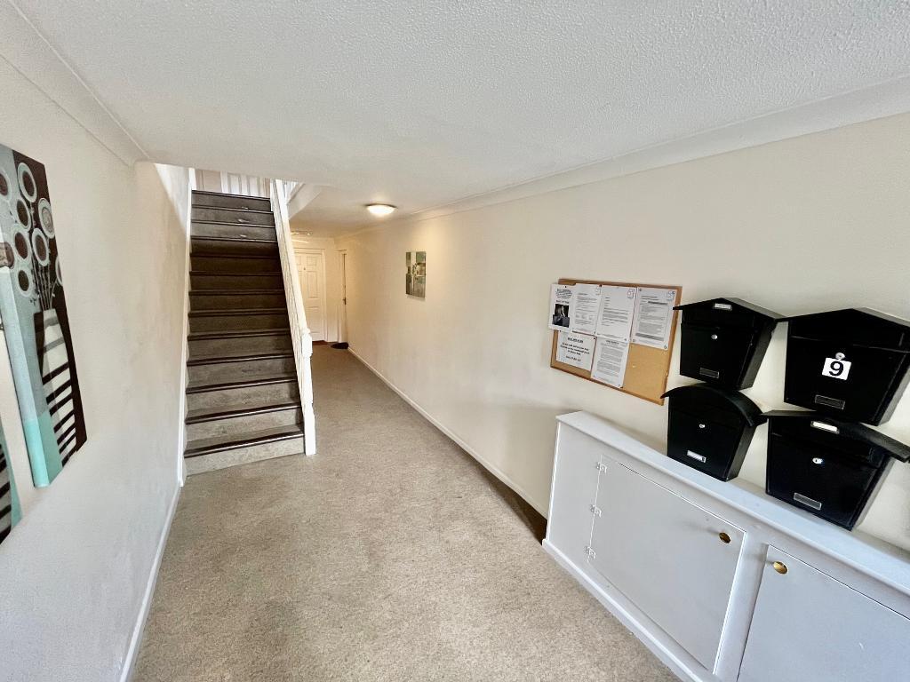 1 Bedroom Flat To Let in Ashworth Court, Ashworth Street, Radcliffe