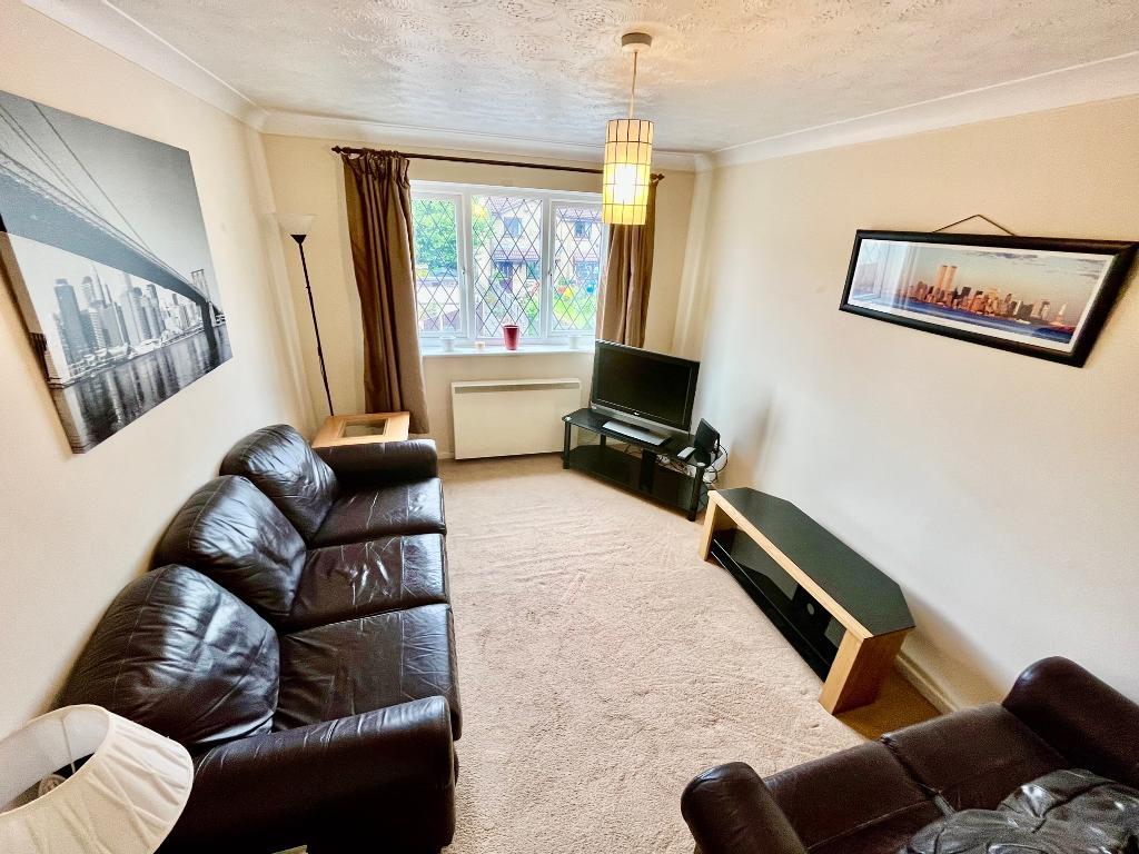 1 Bedroom Flat To Let in Ashworth Court, Ashworth Street, Radcliffe