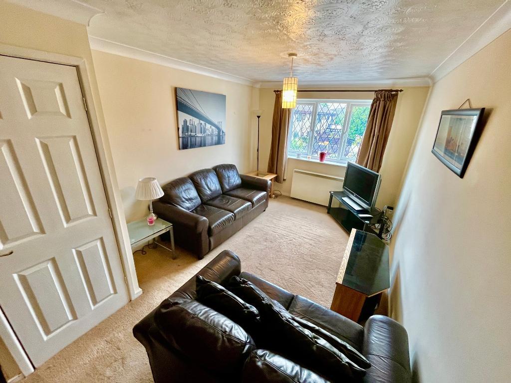 1 Bedroom Flat To Let in Ashworth Court, Ashworth Street, Radcliffe