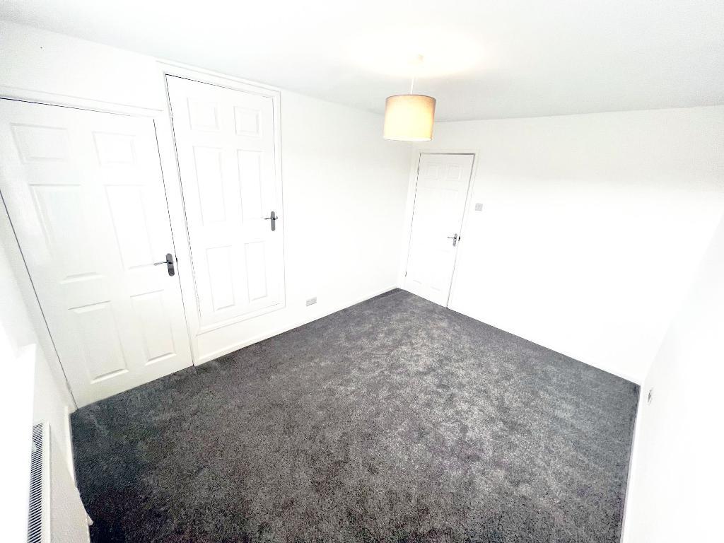 2 Bedroom SemiDetached For Sale in Lomond Drive, Bury, BL8 1UL JH