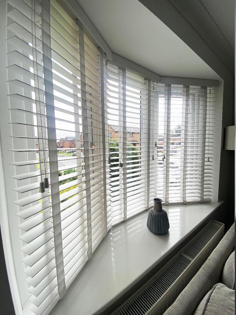 2 Bedroom SemiDetached For Sale in Lomond Drive, Bury, Lancashire, BL8