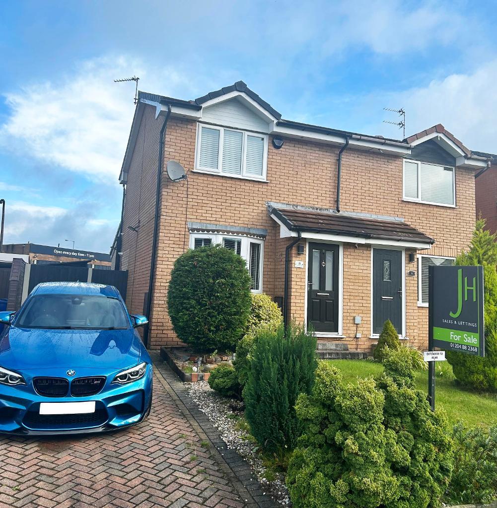 2 Bedroom SemiDetached For Sale in Lomond Drive, Bury, Lancashire, BL8