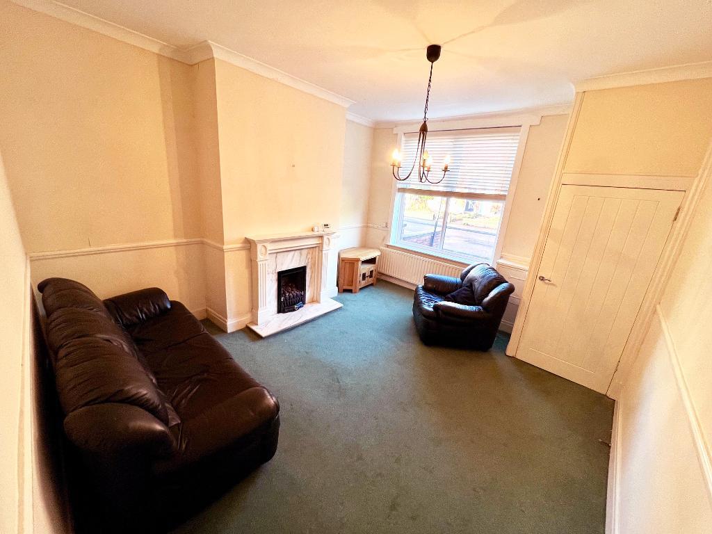 2 Bedroom End Terraced For Sale in Road, Greenmount, Bury