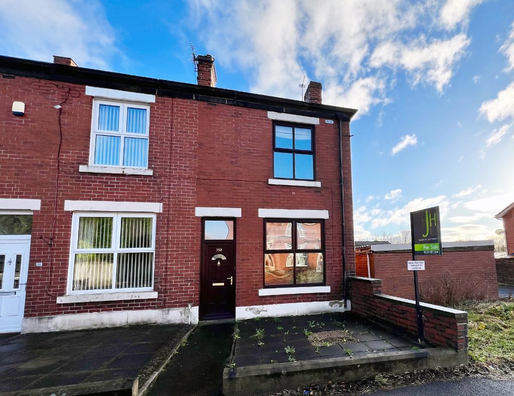 2 Bedroom End Terraced For Sale in Road, Greenmount, Bury