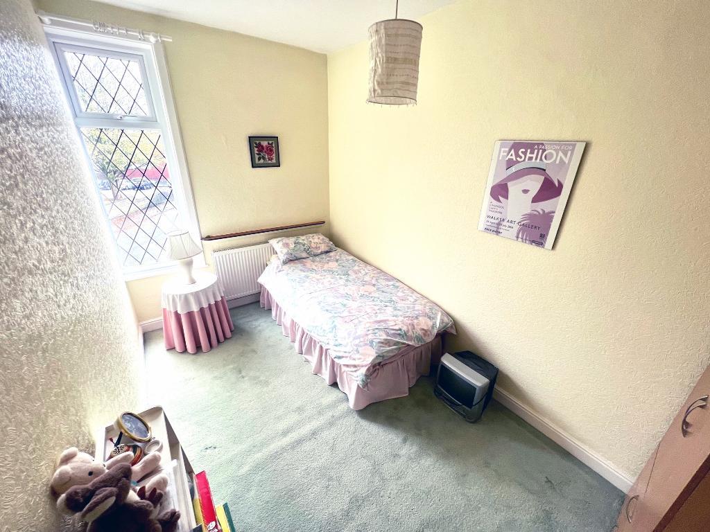 3 Bedroom End Terraced For Sale in Ryecroft Avenue, Tottington, Bury