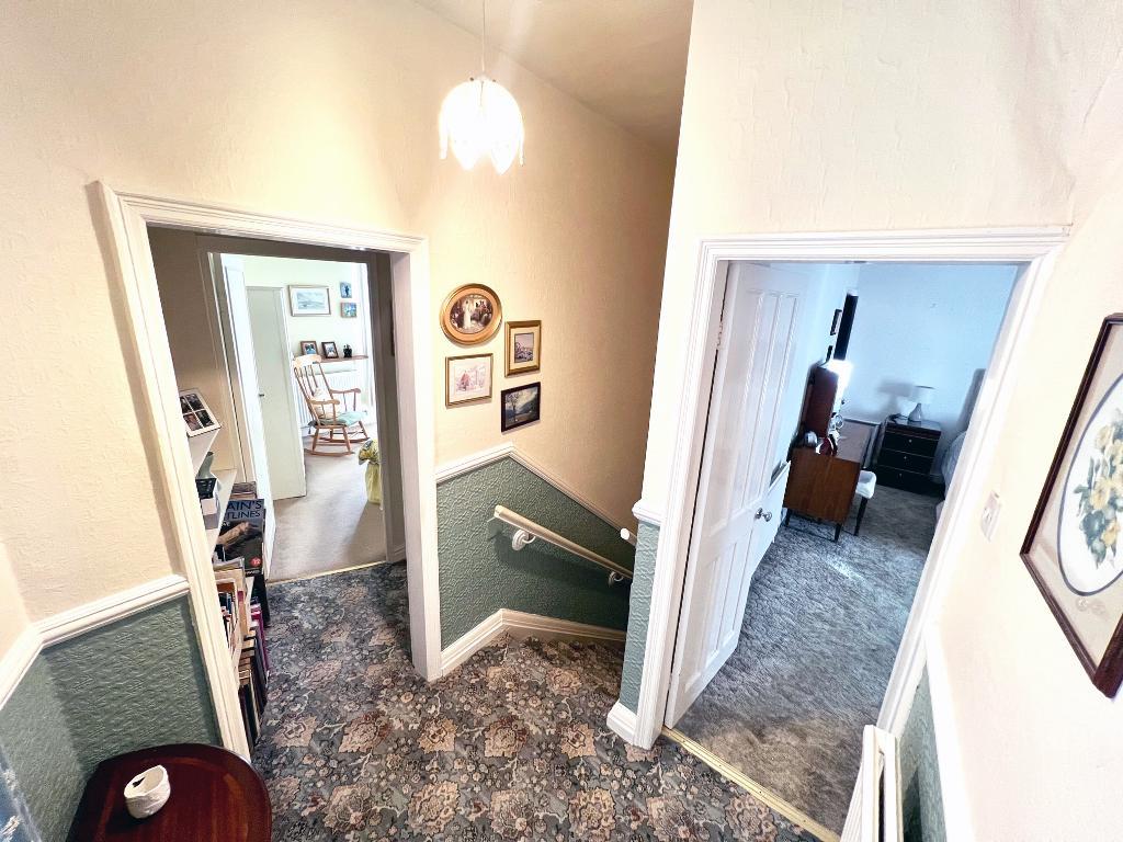 3 Bedroom End Terraced For Sale in Ryecroft Avenue, Tottington, Bury