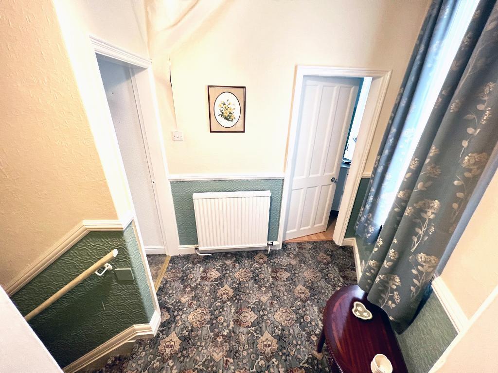 3 Bedroom End Terraced For Sale in Ryecroft Avenue, Tottington, Bury