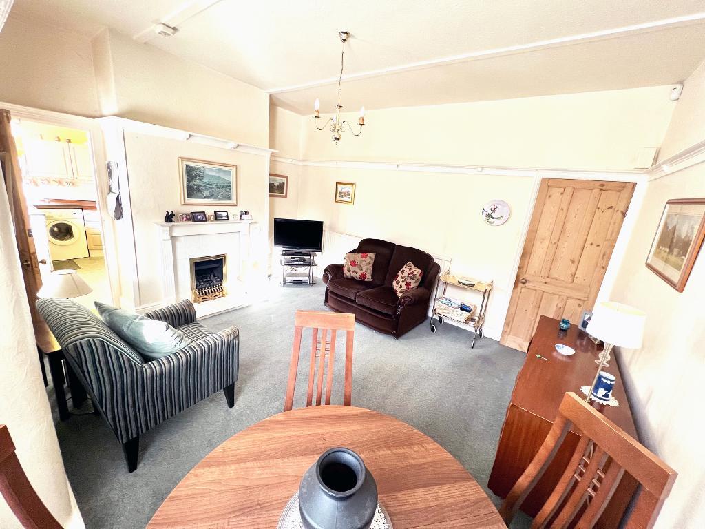 3 Bedroom End Terraced For Sale in Ryecroft Avenue, Tottington, Bury