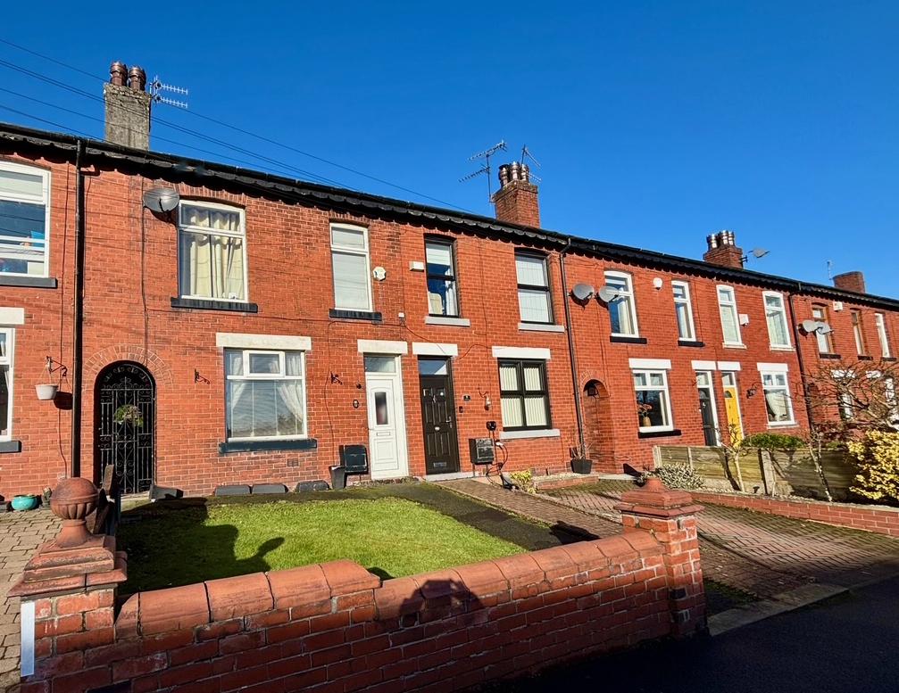 Hilda Avenue, Tottington, Bury, BL8 3JE